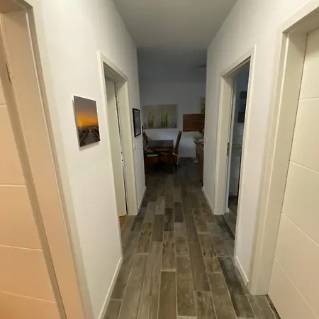 Angelas Apartment Hunxe